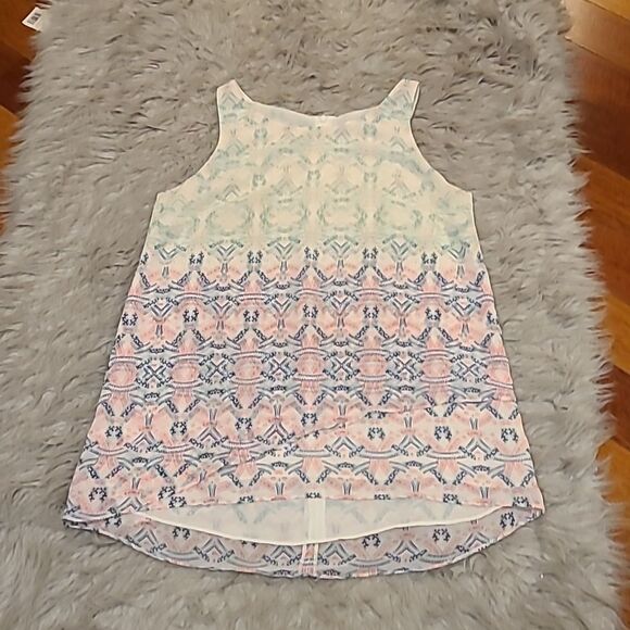Cabi pastel blue, pink and green abstract flowy‎ polyester tank top - Picture 1 of 4